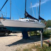Barca a vela natante