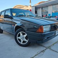 Alfa Romeo 75 motore nuovo