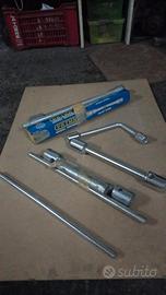 Chiavi per montaggio/smontaggio ruota camion