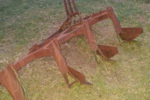 aratro trattore 4 vomeri
