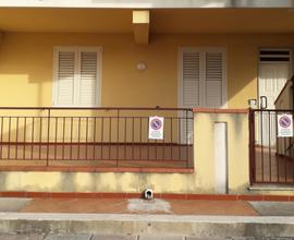 ABITAZIONE con ampi spazi esterni e posto auto