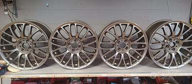 set composto da 4 cerchi originali Abarth 