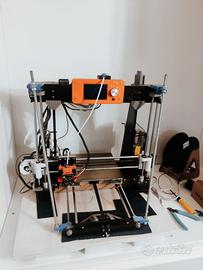 Stampante 3D Anet A8 con upgrade