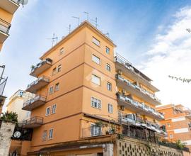 2 LOCALI A ROMA