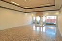 ampissimo-locale-in-pieno-centro-via-roma