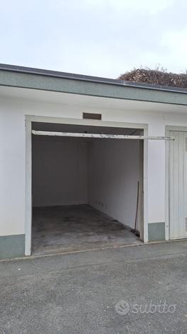 Box / Garage