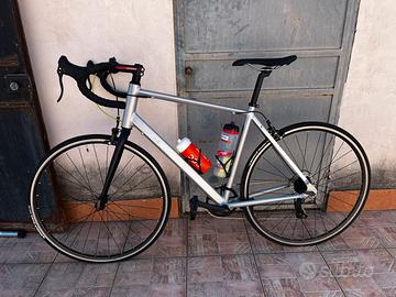 Bici da corsa base
