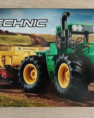 LEGO Technic 42136 John Deere 9620R 4WD Tractor