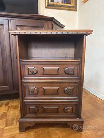 Comodino legno