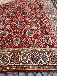 Tappeto in lana vergine come nuovo  223x 167