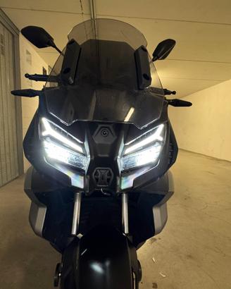 Voge SR1 Adv - Scooter