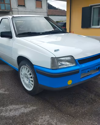 Opel Kadett GSI 16v gruppo N