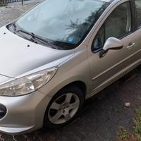 Peugeot 207 per ricambi
