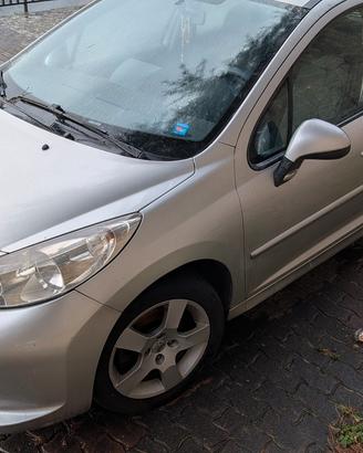 Peugeot 207 per ricambi