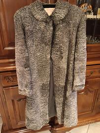 Pelliccia in persiano grigio