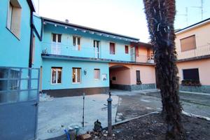 Villa di 182 m² con più di 5 locali e box auto dop