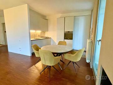 Monolocale arredato Montenero