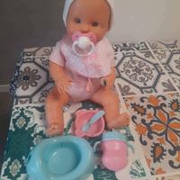 🍼 Bambola Nenuco Sara con accessori – perfetta pe