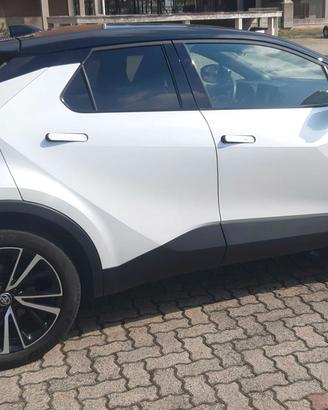 Toyota C-HR 1.8 Lounge 2024