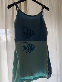 Canotta lunga azzurra a tema pesci