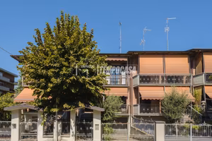 Luminosa Villetta a Schiera con Giardino Privato n