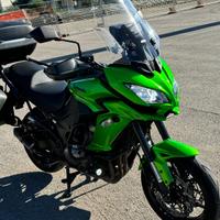 KAWASAKI VERSIS 1000 SE