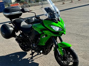 KAWASAKI VERSIS 1000 SE