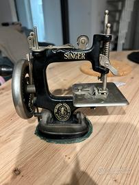 Mini Macchina singer