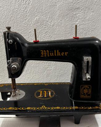 Macchina da cucire tedesca d’epoca Mülker