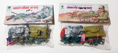 Soldatini HONG KONG 1/72 - 2 BUSTE VINTAGE