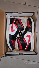 Scarpe Air Jordan Mid 