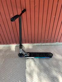 Monopattino da freestyle NKD