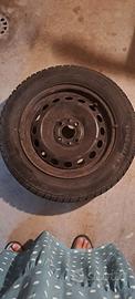 Gomme con cerchi 165/65/14