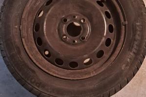 Gomme con cerchi 165/65/14