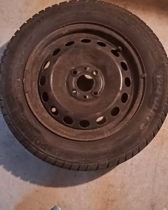 Gomme con cerchi 165/65/14