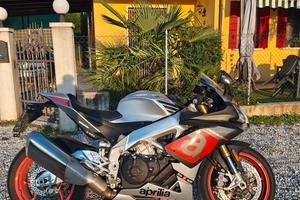 RSV4 RR 2017