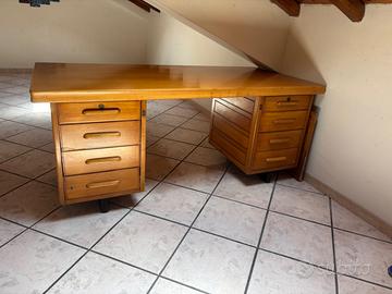 coppia  di Scrivanie in legno Anonima Castelli
