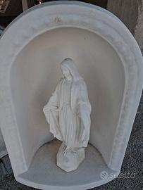 nicchia con madonnina