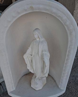 nicchia con madonnina