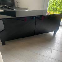 Mobile basso salotto nero lucido