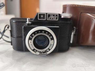 Macchina fotografica vintage