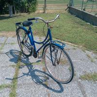 bicicletta donna pronta all'uso 