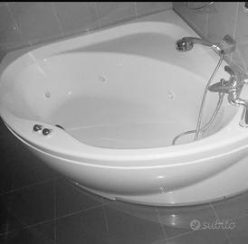 vasca da bagno idromassaggio
