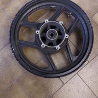  Cerchioni ant e post con mozzo Kawasaki GPZ 600