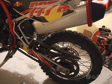 Terminale di Scarico Originale SWM RS 125 R