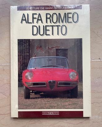 Libro Alfa Romeo Duetto - Nada Editore NUOVO