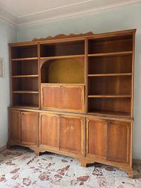 Libreria armadio in legno massello – 260 × 230 cm
