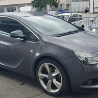 Opel Astra GTC 2.0 CDTI 165 CV - 2012