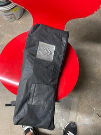 Triangolo con kit  medico x auto