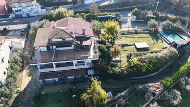 3 LOCALI A ROSETO DEGLI ABRUZZI